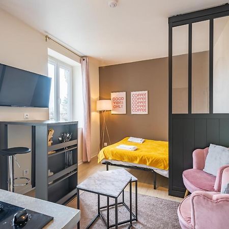 Bistrot 10 Apartment Nazelles-Negron Екстериор снимка