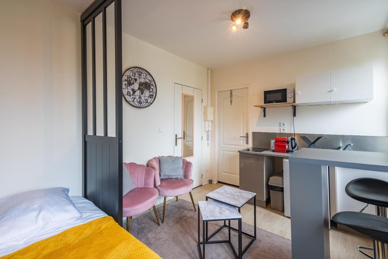 Bistrot 10 Apartment Nazelles-Negron Екстериор снимка